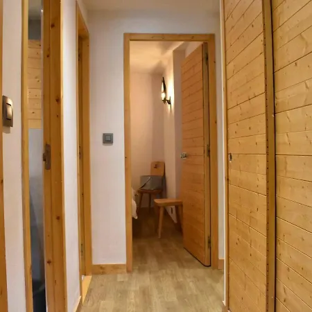 Duplex Spacieux 10 Pers, Proche Pistes, Parking, Internet - Fr-1-180-384 Apartment